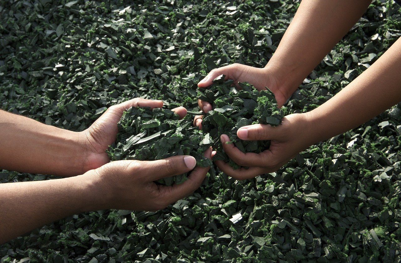 hands, working together, teamwork
